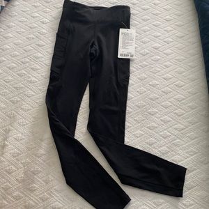 NWT Lululemon Speed Up MR 28” Black Leggings